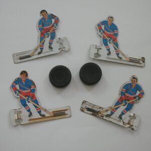 Lot 4 Vintage Collectible New York Rangers Metal Table Hockey Players & 2 Pucks